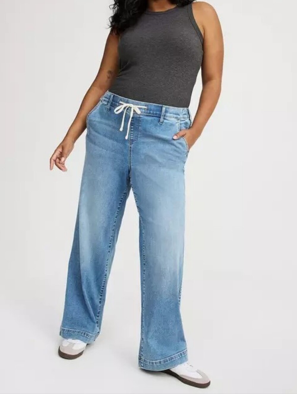 NWT Torrid 5X Weekend Wide Leg Mid-Rise Jean 5R Regular - Picture 2 of 16